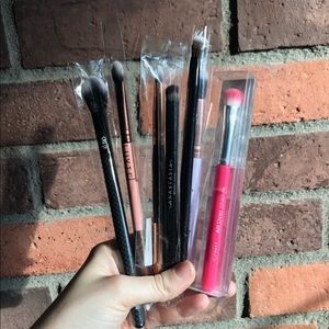 New Makeup Brush Bundle